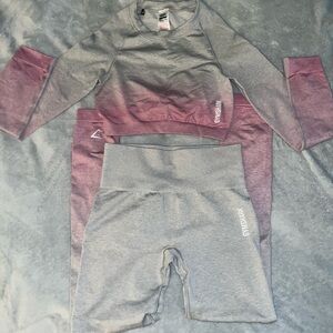 Gymshark Gray and Pink Ombre Workout Set